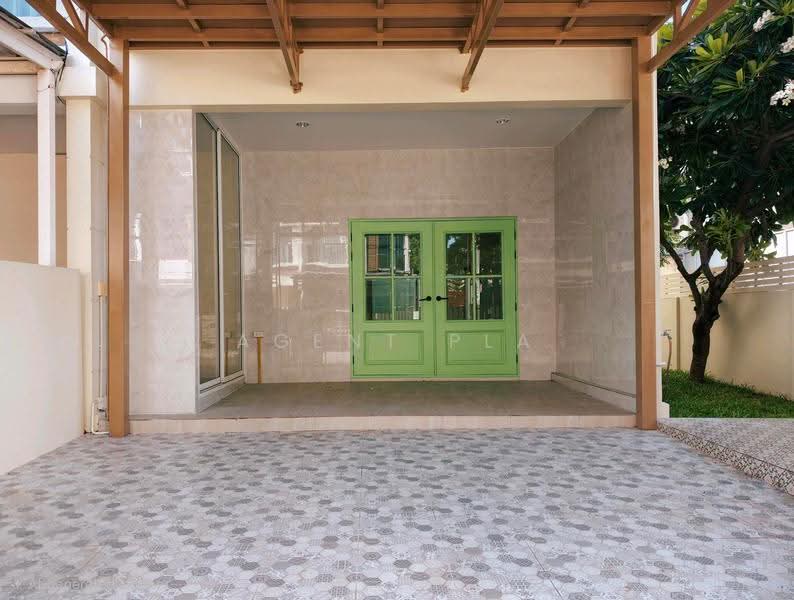 Villette City Pattanakarn 38, Bangkok, Phatthanakan Road, Prawet, Bangkok, 4 Bedrooms, 250 sqm, Townhouse For Sale, by Agent Pla, 500526532 - DDproperty.com