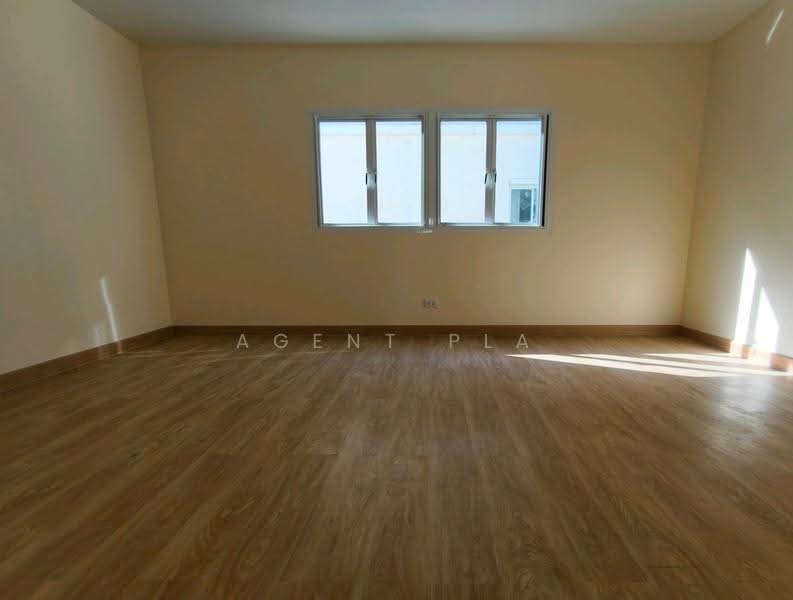 Villette City Pattanakarn 38, Bangkok, Phatthanakan Road, Prawet, Bangkok, 4 Bedrooms, 250 sqm, Townhouse For Sale, by Agent Pla, 500526532 - DDproperty.com