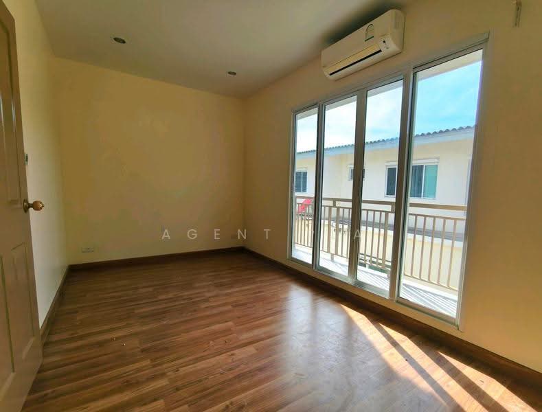Villette City Pattanakarn 38, Bangkok, Phatthanakan Road, Prawet, Bangkok, 4 Bedrooms, 250 sqm, Townhouse For Sale, by Agent Pla, 500526532 - DDproperty.com