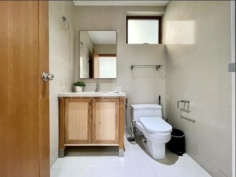 The Emporio Place, Bangkok, 93 Soi Sukhumvit 24, Sukhumvit Road, Khong Tan, Khlong Toei, Bangkok, 2 Bedrooms, 105 sqm, Condo For Rent, by Jentina Homes & Co, 500526543 - DDproperty.com