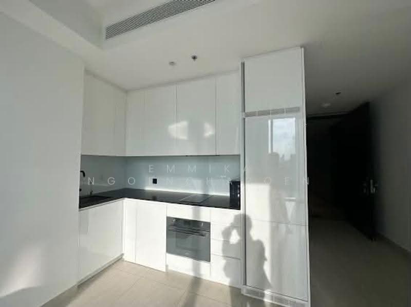 Tait Sathorn 12, Bangkok, Soi Sathorn 12, Sathorn Road, Silom, Bang Rak, Bangkok, 1 Bedroom, 49 sqm, Condo For Rent, by Emmika Ngoencharoen, 500526547 - DDproperty.com