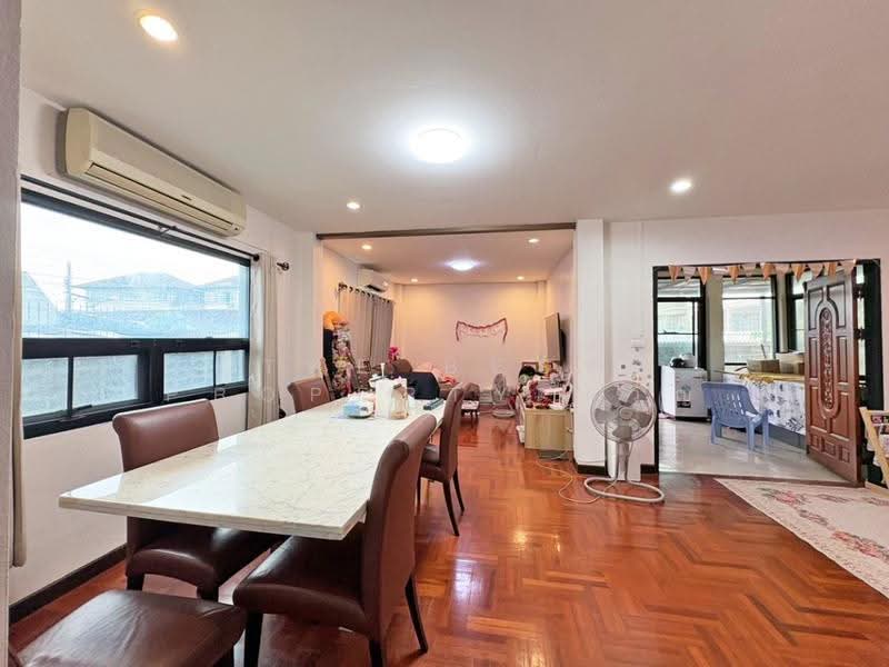 Baan Hong Prayoon 1, Nonthaburi, Soi Hongprayoon Village, Bang Rak Pattana, Bang Bua Thong, Nonthaburi, 5 Bedrooms, 100 sqm, Single Detached House For Sale, by The Best Property ขวัญ, 500526605 - DDproperty.com