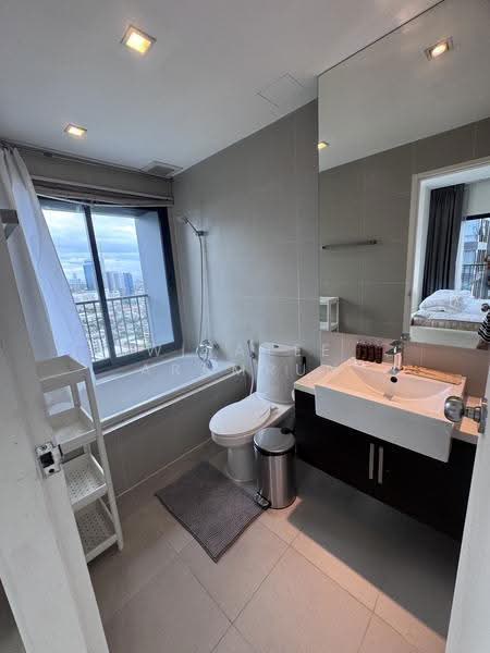 Noble Remix, Bangkok, 772 Soi Sukhumvit 36, Sukhumvit Road, Khong Tan, Khlong Toei, Bangkok, 1 Bedroom, 64 sqm, Condo For Rent, by Wiratee Aramrun, 500526617 - DDproperty.com