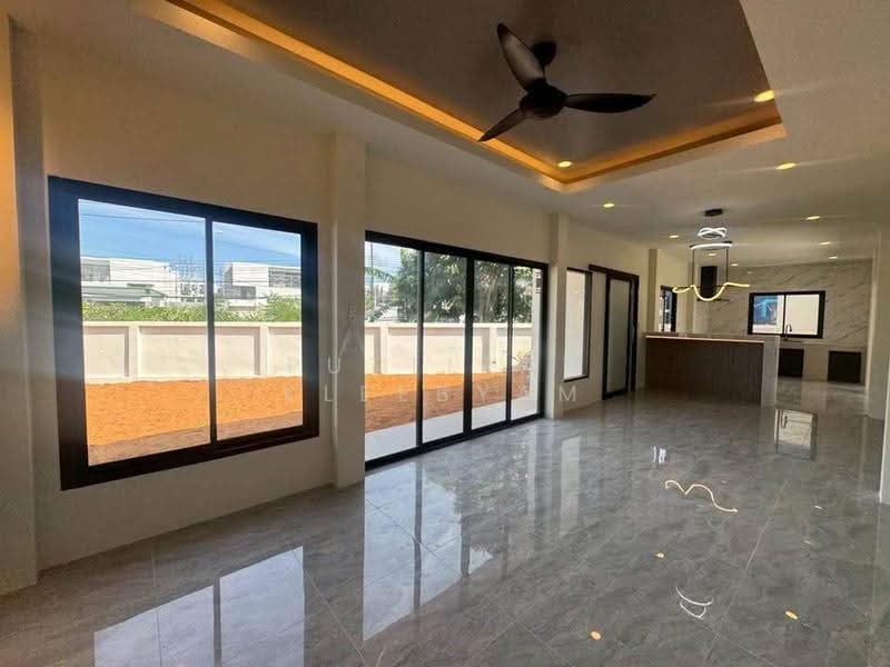 3-BR House, Phuket, Thep Krasattri, Thalang, Phuket, 3 Bedrooms, 292 sqm, Single Detached House For Sale, by Puttirat Kleebyam, 500526620 - DDproperty.com