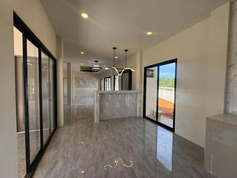 3-BR House, Phuket, Thep Krasattri, Thalang, Phuket, 3 Bedrooms, 292 sqm, Single Detached House For Sale, by Puttirat Kleebyam, 500526620 - DDproperty.com