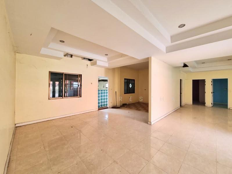 undefined, Chon Buri (Pattaya), Nong Pru, Bang Lamung (Pattaya), Chon Buri (Pattaya), 4 Bedrooms, 250 sqm, Single Detached House For Sale, by Sita Shrestha, 500526624 - DDproperty.com