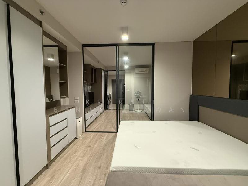 IDEO Sathorn-Wongwian Yai, Bangkok, 219 Soi Krung Thonburi 1, Khlong Ton Sai, Khlong San, Bangkok, 1 Bedroom, 35 sqm, Condo For Sale, by Keerati Benjasupawan, 500526630 - DDproperty.com