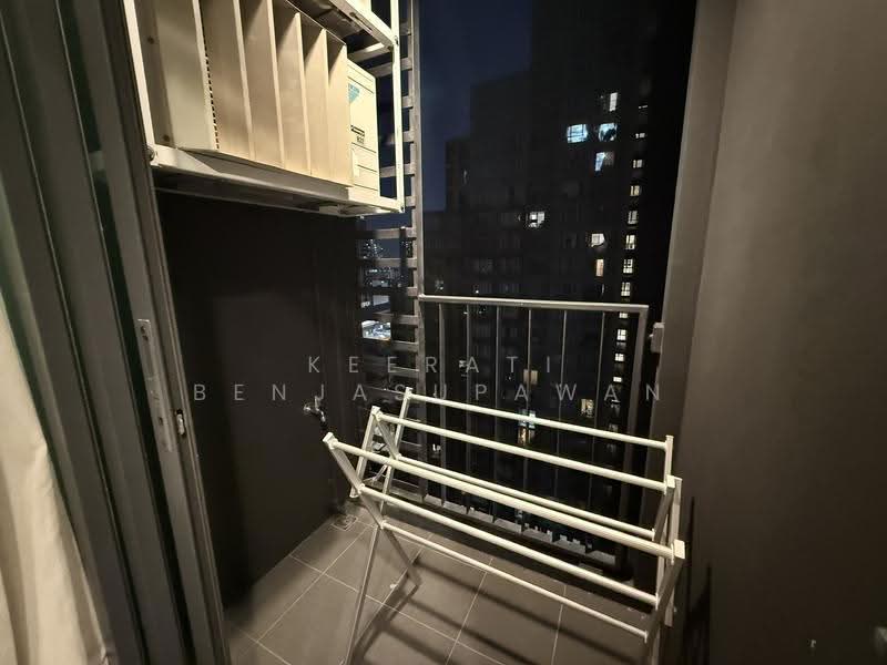 IDEO Sathorn-Wongwian Yai, Bangkok, 219 Soi Krung Thonburi 1, Khlong Ton Sai, Khlong San, Bangkok, 1 Bedroom, 35 sqm, Condo For Sale, by Keerati Benjasupawan, 500526630 - DDproperty.com