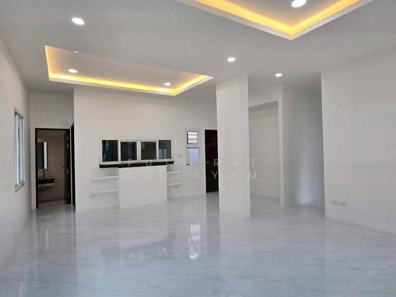 undefined, Phuket, Kathu, Phuket, 2 Bedrooms, 141 sqm, Single Detached House For Sale, by Puttirat Kleebyam, 500526639 - DDproperty.com