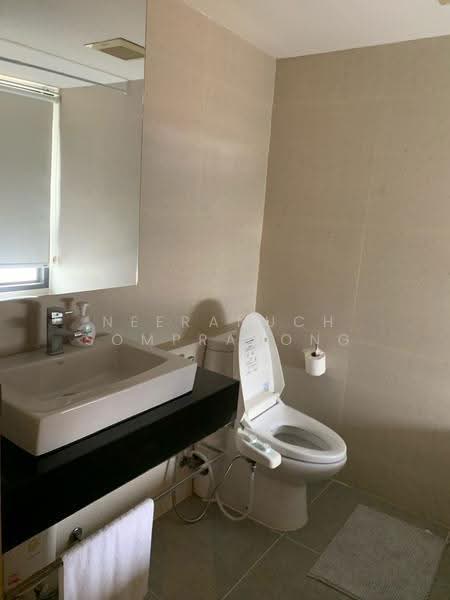 Socio Reference 61, Bangkok, Sukhumvit 61, Khlongtoei Nua, Watthana, Bangkok, 2 Bedrooms, 67 sqm, Condo For Sale, by Neeranuch Somprasong, 500526646 - DDproperty.com