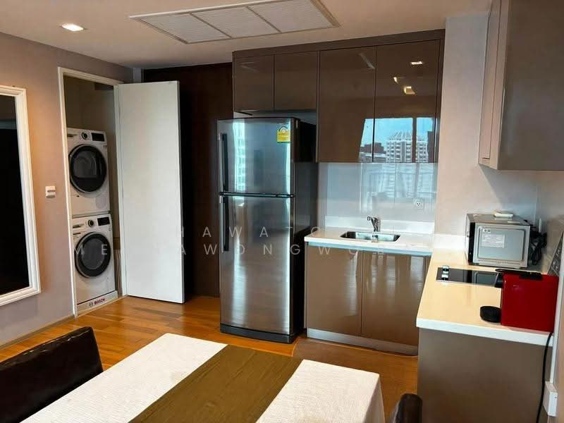 Siri At Sukhumvit, Bangkok, 902 Sukhumvit Road, Phra Kanong, Khlong Toei, Bangkok, 1 Bedroom, 52 sqm, Condo For Rent, by Thawatchai Methawongworakul, 500526658 - DDproperty.com