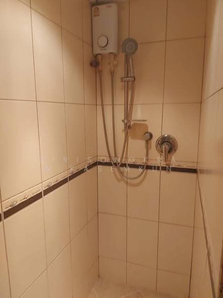 Royal Park Village, Chon Buri (Pattaya), Nong Pru, Bang Lamung (Pattaya), Chon Buri (Pattaya), 3 Bedrooms, 80 sqm, Single Detached House For Rent, by Sirisongkran Kasemkun, 500526664 - DDproperty.com