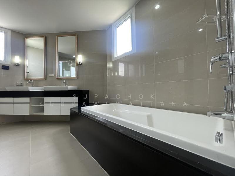 Supalai Wellington, Bangkok, Thiam Ruammit Road, Huai Khwang, Bangkok, 4 Bedrooms, 272 sqm, Condo For Sale, by Supachok Subrawewattana, 500526669 - DDproperty.com