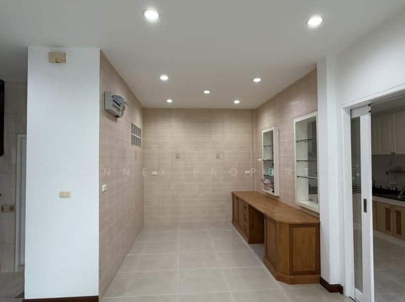 Ratirom Ville, Bangkok, สวนผัก, Taling Chan, Bangkok, 3 Bedrooms, 175 sqm, Townhouse For Sale, by Connex Property, 500526677 - DDproperty.com