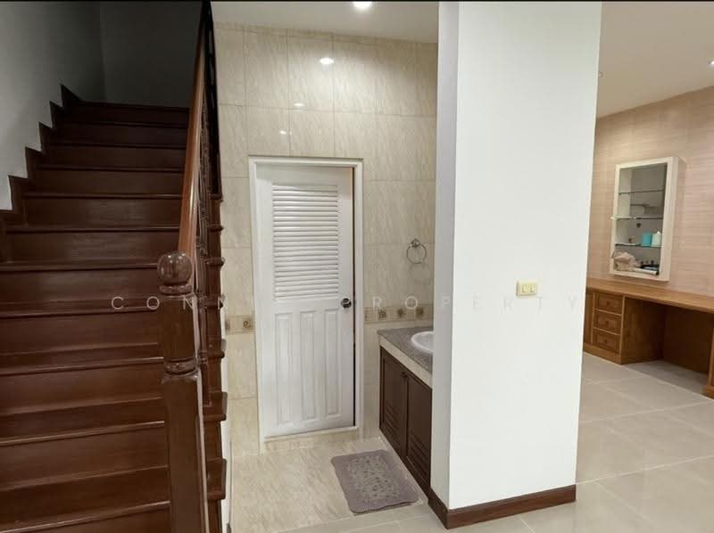 Ratirom Ville, Bangkok, สวนผัก, Taling Chan, Bangkok, 3 Bedrooms, 175 sqm, Townhouse For Sale, by Connex Property, 500526677 - DDproperty.com