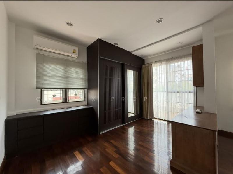 หมู่บ้าน รติรมย์ วิล, กรุงเทพ, สวนผัก, ตลิ่งชัน, กรุงเทพ, 175 ตร.ม., ทาวน์เฮ้าส์ ขาย, โดย Connex Property, 500526677 - DDproperty.com