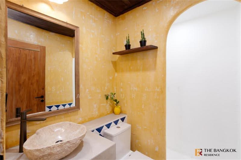 Sukhumvit City Resort, Bangkok, 51 Soi Sukhumvit 11, Khlongtoei Nua, Watthana, Bangkok, 2 Bedrooms, 87 sqm, Condo For Sale, by Sirirut Havee Akehurst, 500526700 - DDproperty.com