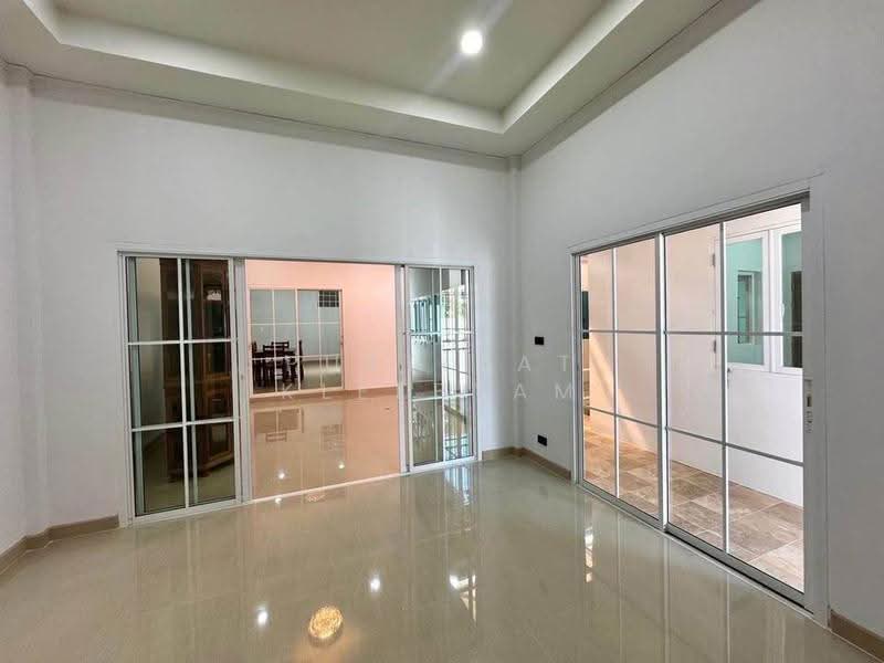 undefined, Phuket, Ratsada, Muang Phuket, Phuket, 4 Bedrooms, 325 sqm, Single Detached House For Sale, by Puttirat Kleebyam, 500526717 - DDproperty.com