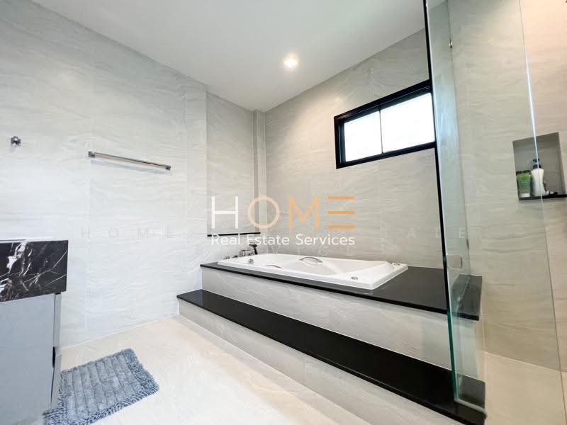 Grand Bangkok Boulevard Sathorn, Bangkok, 48 93 Soi 15, Bang Khae, Bangkok, 5 Bedrooms, 485 sqm, Single Detached House For Sale, by HOME Real Estate Service, 500526727 - DDproperty.com