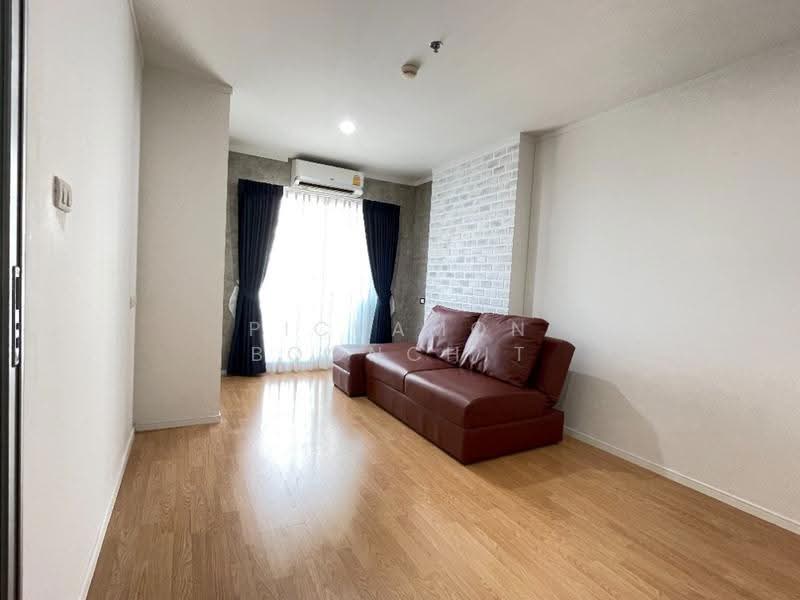 Lumpini Place Srinakarin-Huamak Station, Bangkok, Srinakarin Road, Suan Luang, Bangkok, 1 Bedroom, 32 sqm, Condo For Sale, by Pichamon Boonchit, 500526744 - DDproperty.com