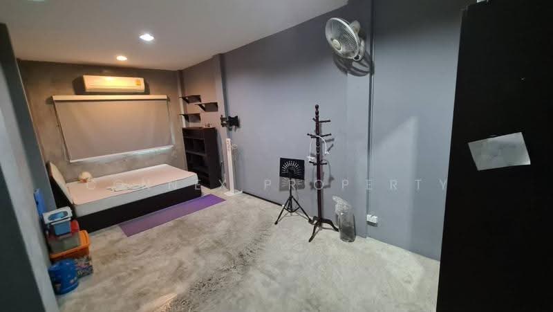Baan Sasiwan Pinklao, Bangkok, สวนผัก, Taling Chan, Bangkok, 4 Bedrooms, 300 sqm, Townhouse For Sale, by Connex Property, 500526749 - DDproperty.com