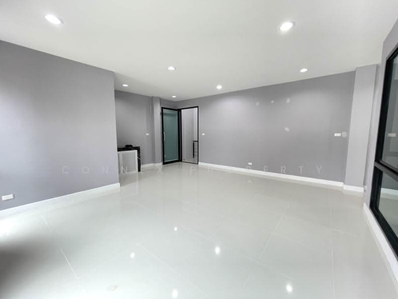 Warehouse Hub Chinatown Salaya, Nakhon Pathom, บรมราชชนนี, Salaya, Phuttha Mon Thon, Nakhon Pathom, , 312 sqm, Warehouse/Factory For Sale, by Connex Property, 500526760 - DDproperty.com