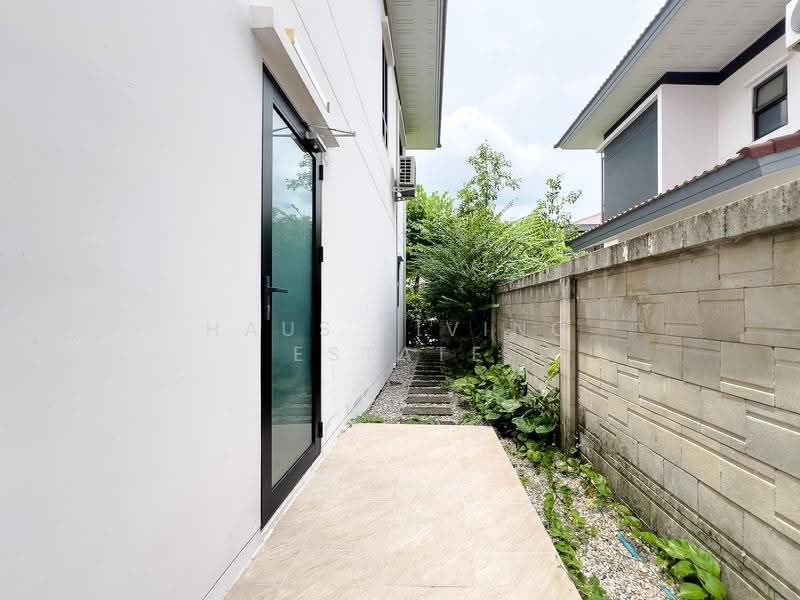 Zerene Ratchaphruek-Chaengwattana, Nonthaburi, Khlong Khoi, Pak Kret, Khlong Khoi, Pak Kret, Nonthaburi, 5 Bedrooms, 175 sqm, Single Detached House For Sale, by Haus Living Estate, 500526761 - DDproperty.com