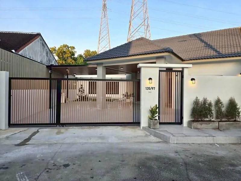 undefined, Phuket, Ratsada, Muang Phuket, Phuket, 4 Bedrooms, 325 sqm, Single Detached House For Sale, by Puttirat Kleebyam, 500526813 - DDproperty.com