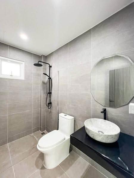 undefined, Phuket, Chalong, Muang Phuket, Phuket, 4 Bedrooms, 325 sqm, Single Detached House For Sale, by Puttirat Kleebyam, 500526831 - DDproperty.com