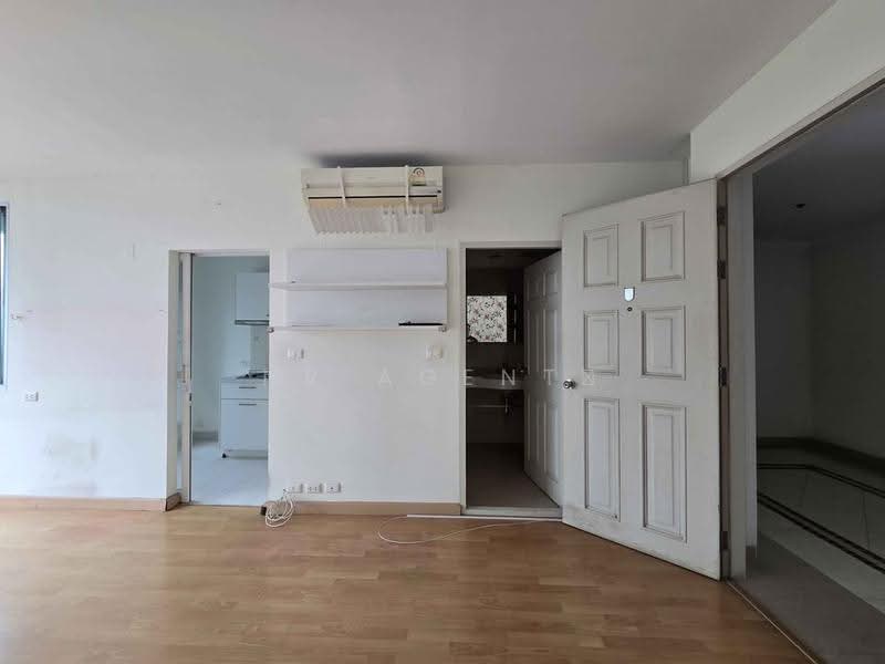 Life @ Ratchada, Bangkok, 36 Soi Lat Phrao 36, Chan Kasem, Chatuchak, Bangkok, Studio, 35 sqm, Condo For Sale, by NR AGENT, 500526834 - DDproperty.com