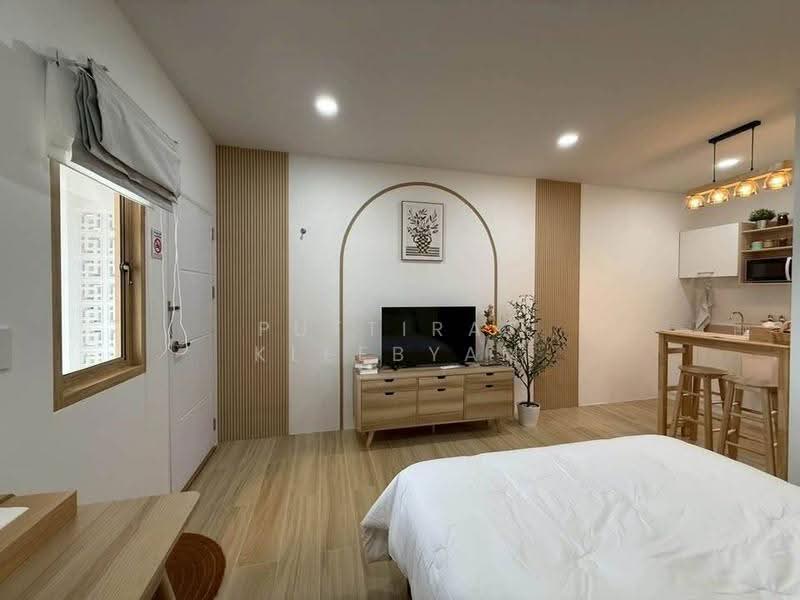 6-BR Townhouse, Phuket, Mai Khao, Thalang, Phuket, 6 Bedrooms, 365 sqm, Townhouse For Sale, by Puttirat Kleebyam, 500526880 - DDproperty.com