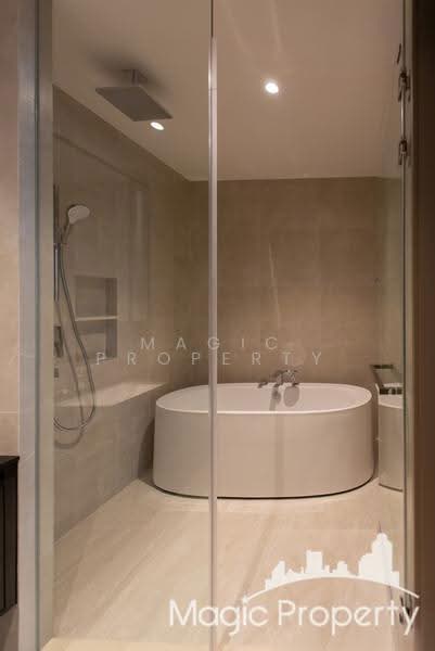 Muniq Phrom Phong, Bangkok, Soi Sukhumvit 39, Khlong Tan Nua, Watthana, Bangkok, 2 Bedrooms, 89 sqm, Condo For Sale, by Magic Property, 500526889 - DDproperty.com