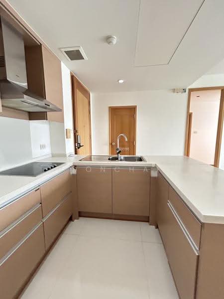The Emporio Place : ดิ เอ็มโพริโอ เพลส, กรุงเทพ, 93 ซอยสุขุมวิท 24 ถนนสุุขุมวิท, คลองตัน, คลองเตย, กรุงเทพ, 100 ตร.ม., คอนโด ให้เช่า, โดย Keerati Poonchai, 500526981 - DDproperty.com