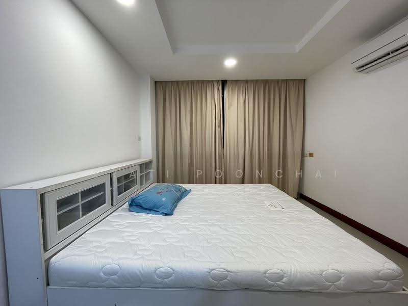 The Master Sathorn Executive, Bangkok, 79/1 Krung Thon Buri Road, Khlong Ton Sai, Khlong San, Bangkok, 2 Bedrooms, 57 sqm, Condo For Sale, by Keerati Poonchai, 500526992 - DDproperty.com