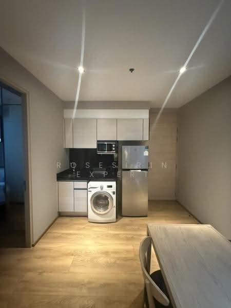 Park Origin Phrom Phong (Park 24), Bangkok, 68 Soi Sukhumvit 24, Khong Tan, Khlong Toei, Bangkok, 2 Bedrooms, 50 sqm, Condo For Rent, by Rosesirin Expert, 500527023 - DDproperty.com