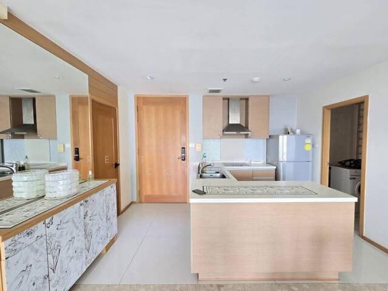 The Empire Place, Bangkok, 88 Narathiwatratchanakharin Road, Thung Maha Mek, Sathon, Bangkok, 2 Bedrooms, 99 sqm, Condo For Rent, by Rent Bangkok Condo, 500527091 - DDproperty.com