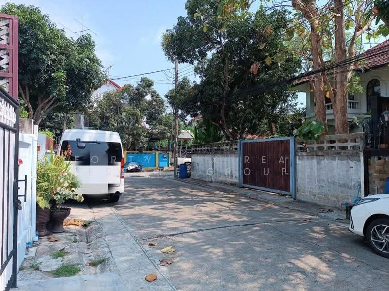 Supawan - Soi Thepharak 66, Samut Prakan, ซ.เทพารักษ์ 66 Theparak Road, Thepharak, Muang Samut Prakarn, Samut Prakan, 3 Bedrooms, 160 sqm, Single Detached House For Rent, by Forty-Six Real Estate Group, 500527106 - DDproperty.com