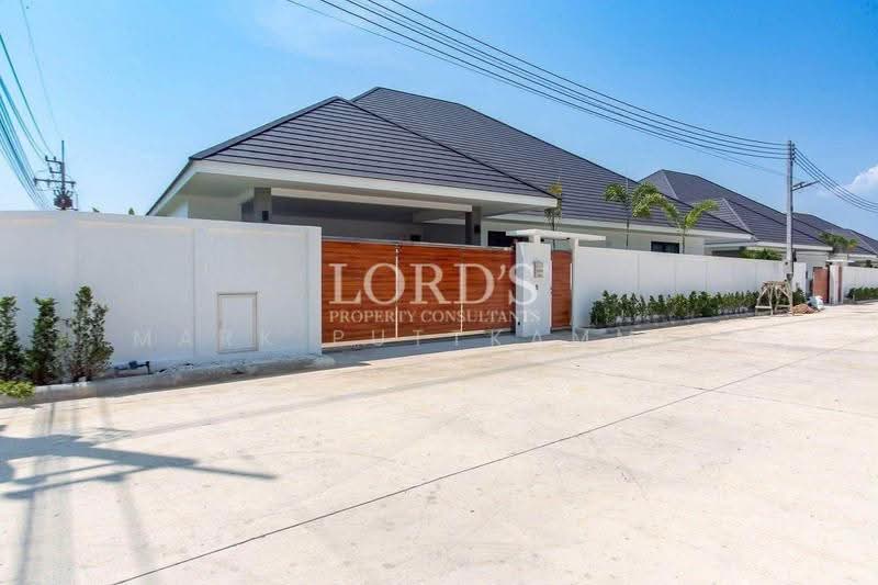 The Clouds Hua Hin 3 : เดอะ คลาวส์ 3 หัวหิน, ประจวบคีรีขันธ์, หินเหล็กไฟ, หัวหิน, ประจวบคีรีขันธ์, 408 ตร.ม., วิลล่า ขาย, โดย Mark Puttkammer, 500527135 - DDproperty.com