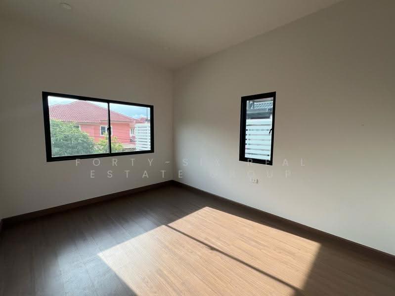 Britania Wongwaen-Theparak, Samut Prakan, Soi Mangkon-Khandi, Phreak Sa Mai, Muang Samut Prakarn, Samut Prakan, 4 Bedrooms, 200 sqm, Single Detached House For Sale, by Forty-Six Real Estate Group, 500527147 - DDproperty.com