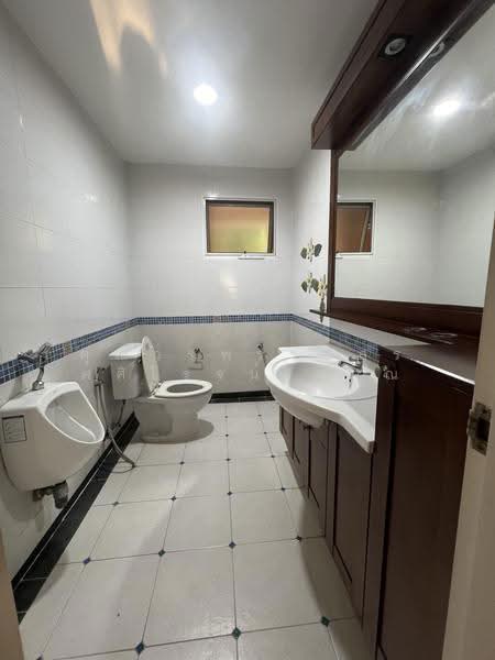 Nantawan Ramkhamhaeng, Bangkok, Soi Ramkhamhaeng 94, Saphan Sung, Bangkok, 3 Bedrooms, 230 sqm, Single Detached House For Sale, by คุณวรพรรษสร ศศิโรจน์โสภณ, 500527168 - DDproperty.com