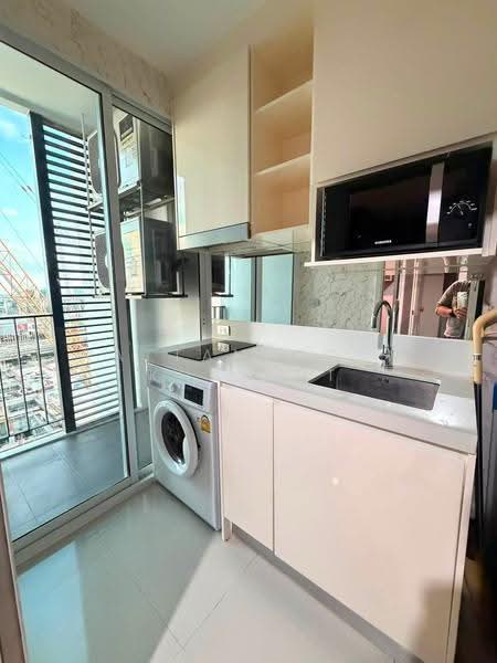 The Sky Sukhumvit, Bangkok, 103-4 Sukhumvit Road, Bang Na Nuea, Bang Na, Bangkok, 1 Bedroom, 31 sqm, Condo For Rent, by Rattanaporn Khamlit, 500527169 - DDproperty.com