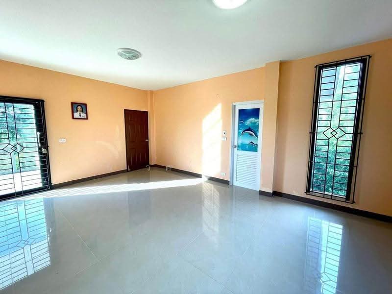 House in Mae Raka Subdistrict, Wang Thong District, Phitsanulok Province, Phitsanulok, Mae Raka, Wang Thong, Phitsanulok, 4 Bedrooms, 332 sqm, Single Detached House For Sale, by Niwet kusol, 500527183 - DDproperty.com