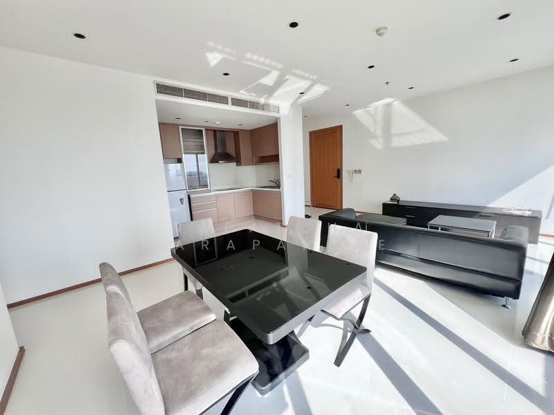 The Emporio Place, Bangkok, 93 Soi Sukhumvit 24, Sukhumvit Road, Khong Tan, Khlong Toei, Bangkok, 2 Bedrooms, 102 sqm, Condo For Sale, by Napatcha Karapakdee, 500527198 - DDproperty.com