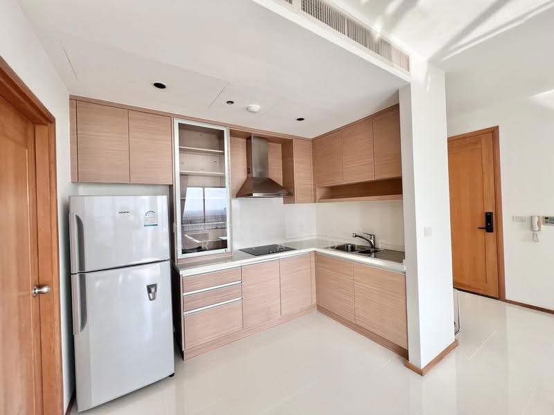 The Emporio Place, Bangkok, 93 Soi Sukhumvit 24, Sukhumvit Road, Khong Tan, Khlong Toei, Bangkok, 2 Bedrooms, 102 sqm, Condo For Sale, by Napatcha Karapakdee, 500527198 - DDproperty.com