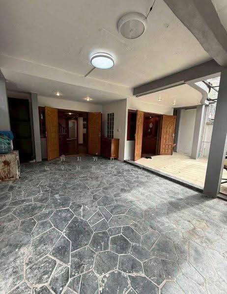 บ้านเดี่ยว ณ ระนอง, Bangkok, Khlong Toei, Bangkok, 2 Bedrooms, 100 sqm, Single Detached House For Rent, by พิมพ์ภัทรา แจ่มอุลิตรัตน, 500527200 - DDproperty.com