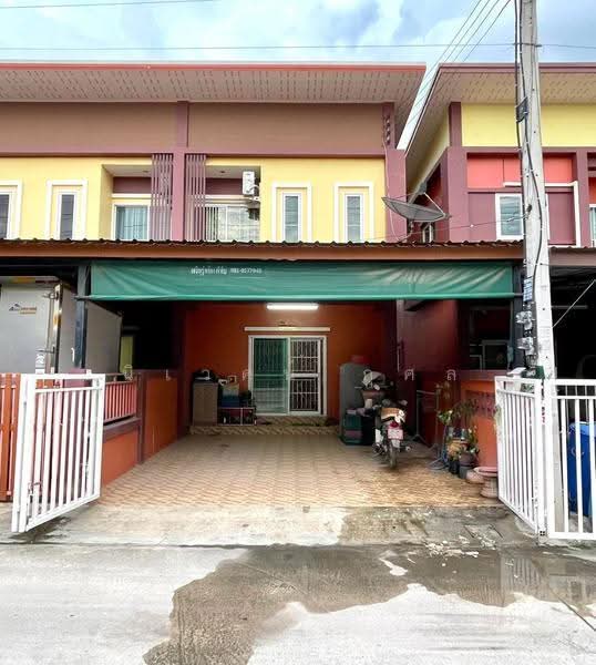Soi Phayom 11, Pratunam Phra In, Phra Nakhon Si Ayutthaya, Phayom, Wang Noi, Phra Nakhon Si Ayutthaya, 3 Bedrooms, 150 sqm, Townhouse For Sale, by Niwet kusol, 500527201 - DDproperty.com