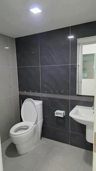 ให้เช่าบ้านเดี่ยว ม.เดอะคอมพลีท ใกล้ J park ศรีราชา, Chon Buri (Pattaya), Surasak, Si Racha, Chon Buri (Pattaya), 3 Bedrooms, 180 sqm, Single Detached House For Rent, by Dusit Saengfa, 500527239 - DDproperty.com