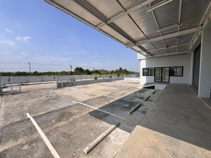 โกดัง 1,555 ตร.ม. ให้เช่า ที่ ลำผักชี, หนองจอก, กรุงเทพมหานคร (JKPBKK1227), กรุงเทพ, ลำผักชี, หนองจอก, กรุงเทพ, 1,555 ตร.ม., โกดัง-โรงงาน ให้เช่า, โดย Pannawit Dullayawichenwut, 500527261 - DDproperty.com