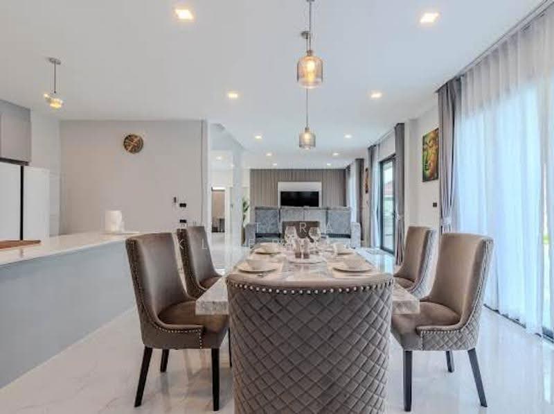 4-BR House, Phuket, Rawai, Muang Phuket, Phuket, 4 Bedrooms, 315 sqm, Single Detached House For Sale, by Puttirat Kleebyam, 500527290 - DDproperty.com