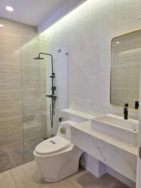 Top Land Ratsada Village, Phuket, Ratsada, Muang Phuket, Phuket, 4 Bedrooms, 320 sqm, Single Detached House For Sale, by Puttirat Kleebyam, 500527304 - DDproperty.com